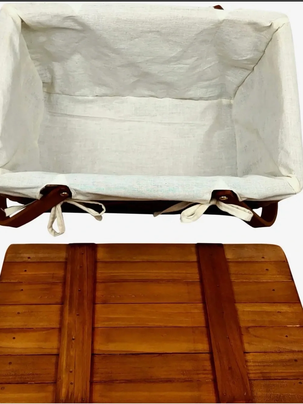 New Wooden Picnic Basket w/ Liner & Lid – Multiple Available
